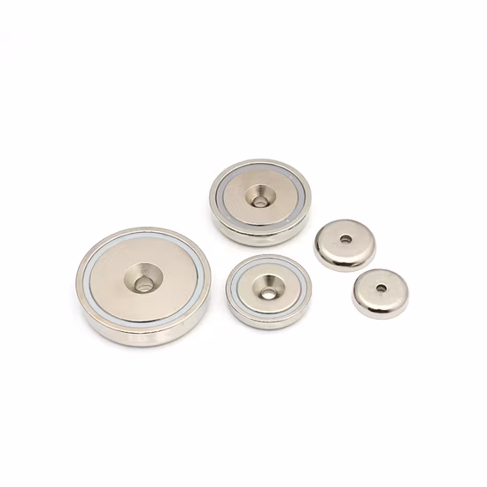 Потолочный магнит с неодим-никелевым покрытием индивидуального размера и резьбовым отверстием М5.